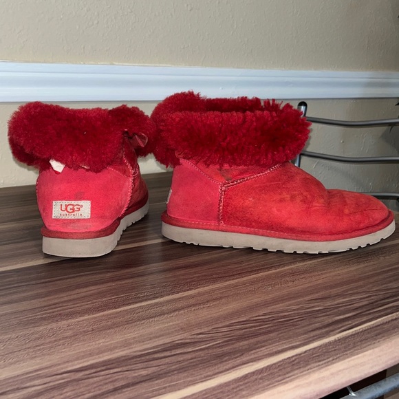 UGG Women's Vibrant Red Winter Boots - Picture 9 of 16